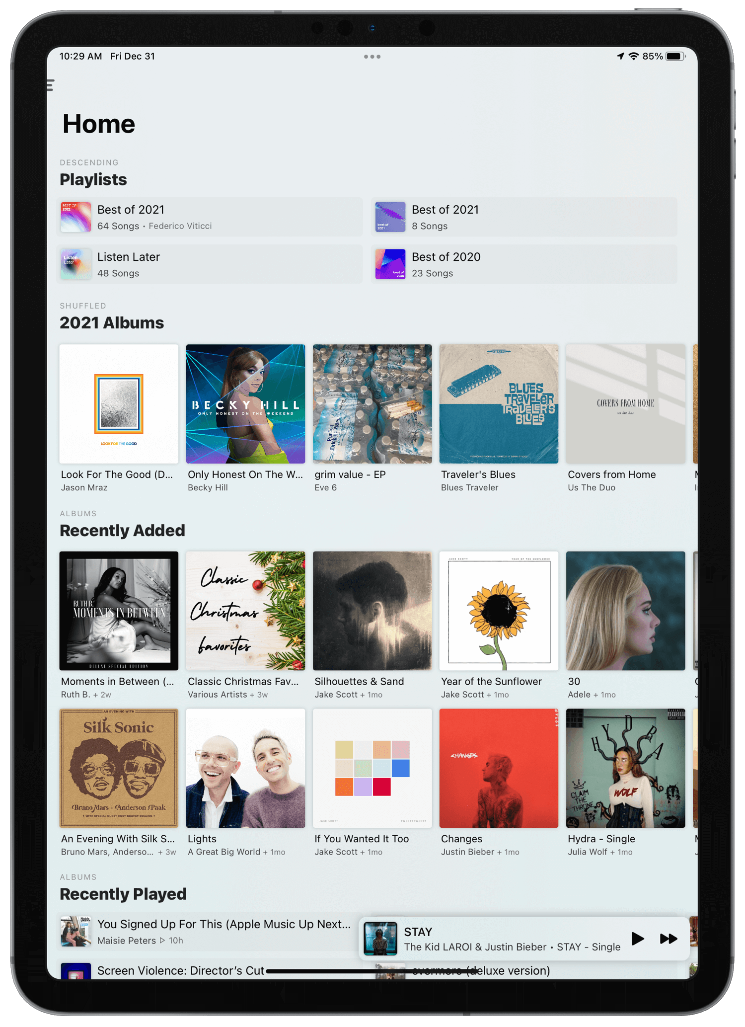 Screenshot of Marvis with albums and playlists on the Home Screen.